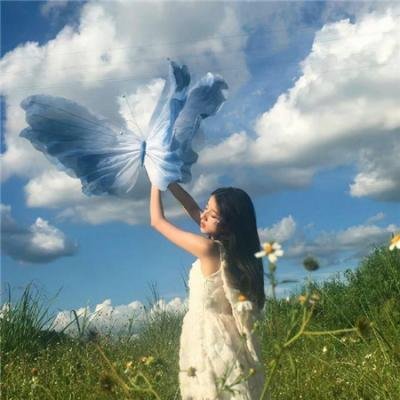 顶流爱豆深夜酒吧买醉，短时间内内幕曝光，平台账号被停更